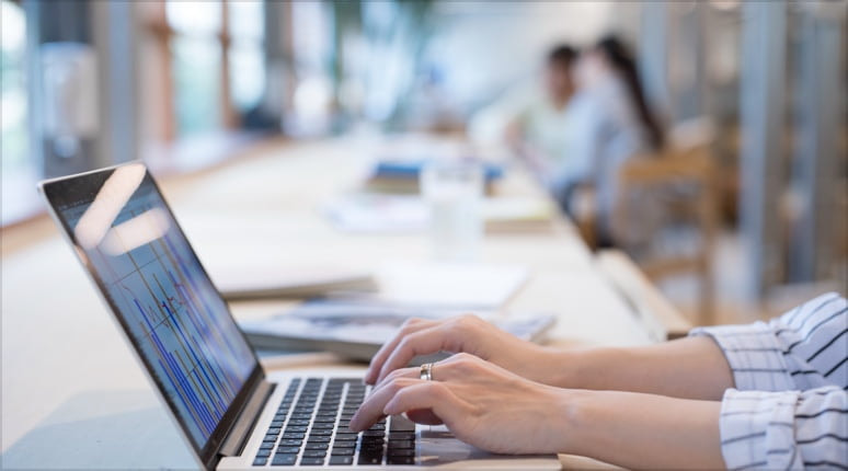 LINE Digital Flontier 採用情報TOP